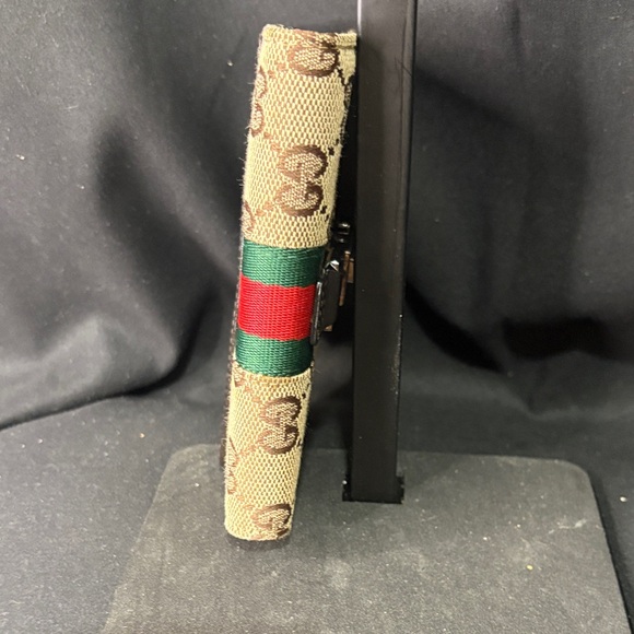 Gucci Dark Brown and Beige Wallet with Signature Stripe - Picture 8 of 8